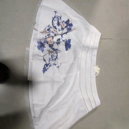 回回收衣服布料庫(kù)存積壓