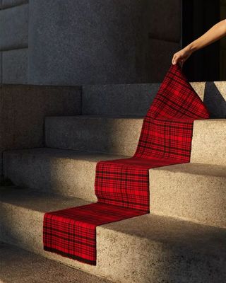 ERDOS鄂爾多斯丨衣服、回收塑料瓶「一線之隔」